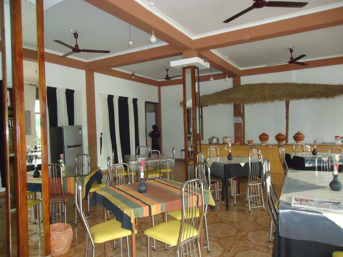 Old Mahawasala Hotel Bambaragaleyaya Kültér fotó